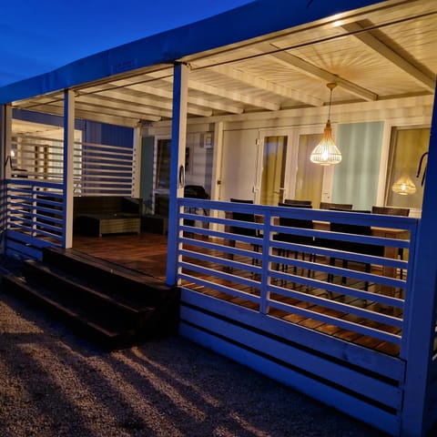 Mobile Homes Albatross House in Šibenik-Knin County, Croatia