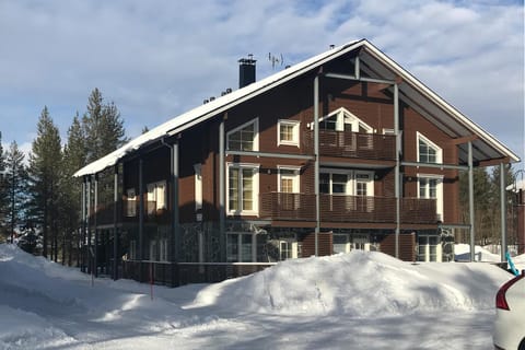Property building, Winter