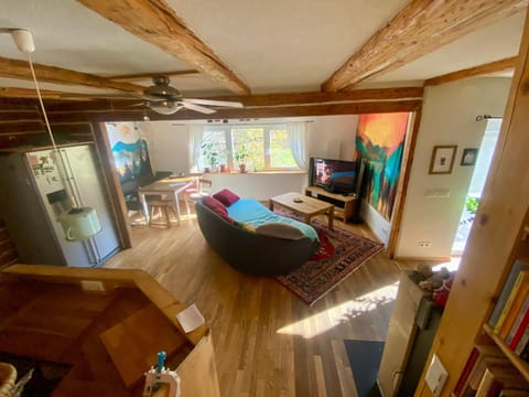 Communal lounge/ TV room, Living room, Seating area
