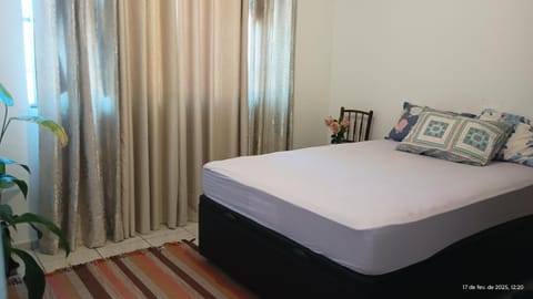 Bed, Other, Photo of the whole room, Bedroom