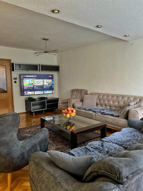 TV and multimedia, Living room