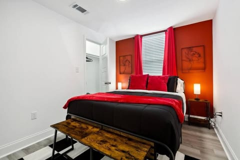 Elegant 5-Bedroom NOLA Getaway Apartment in Ninth Ward