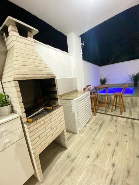 Patio, BBQ facilities, Kitchen or kitchenette, Living room, Dining area, Pool view, Swimming pool