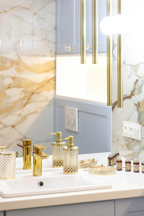 Apartament Holiday Gold Apartment in West Pomeranian Voivodeship, Poland