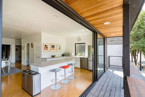 Stay Portland - Portland's Finest - Luxury Pearl District 4 BR Apartment in Portland