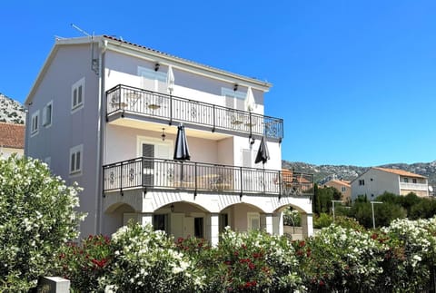 NML Holiday Apartments Bed and Breakfast in Dubrovnik-Neretva County