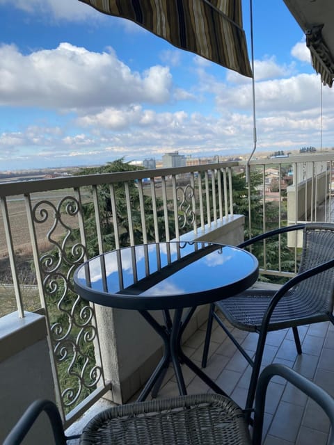 Natural landscape, View (from property/room), Balcony/Terrace
