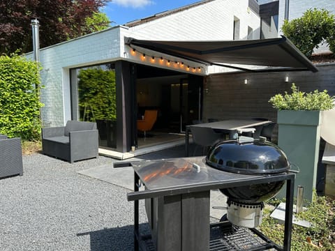 Sakura Lodging Apartment in Flanders