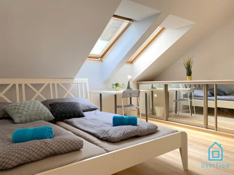 Teddy Bear Room - 10 Min to Old Town Gdańsk,PKP & Shopping Mall Vacation rental in Gdansk