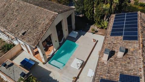Garden, Swimming pool, sunbed