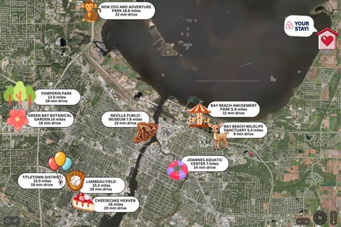 Luxury Bayfront Retreat Kayaks Lambeau Nearby House in Green Bay