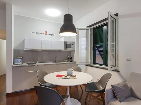 Kitchen or kitchenette, kitchen