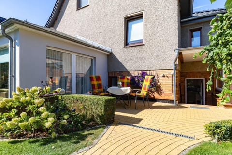 Property building, Balcony/Terrace