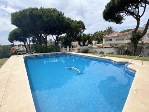 N02 Los Rosales - Studio Apartment in Sitio de Calahonda