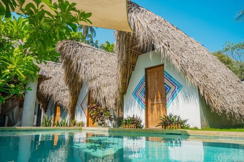 Property building, Garden view, Pool view