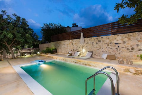 Garden, Swimming pool