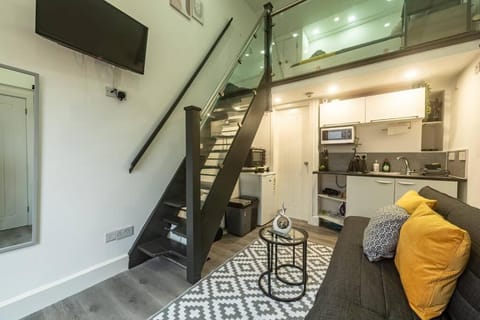 Quirky Studio in Central Reading Apartment in Reading