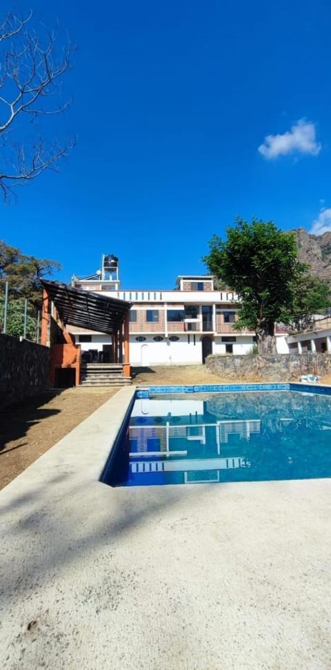 Property building, Garden, Pool view, Swimming pool