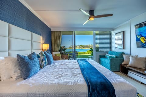 Bed, TV and multimedia