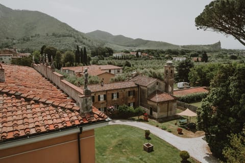 Agriturismo Villa Rosselmini Farm Stay in Tuscany