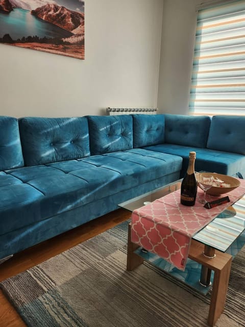 Luxury Blue Apartment Bulevar Apartment in Sarajevo