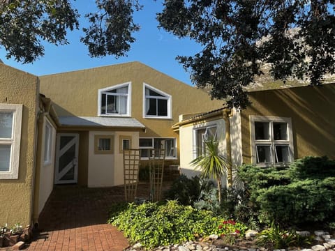 Voëlklip Holiday Home House in Hermanus