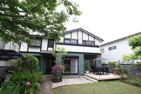 Property building, Day, Garden