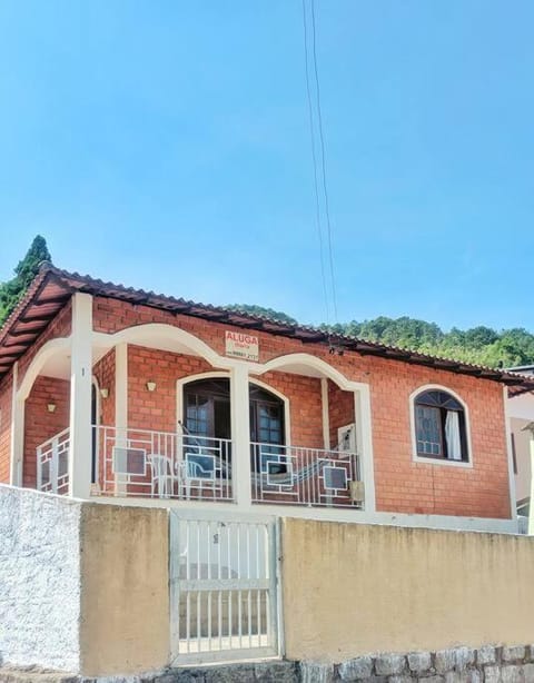 Property building, Facade/entrance, Balcony/Terrace