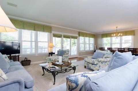 Sunny Side by Bryant Real Estate House in Wrightsville Beach