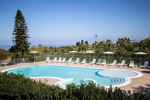 Solarium, Pool view, Swimming pool, Swimming pool