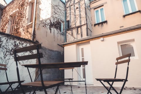 Le Friendly - Convivial & Chill Apartment in Saint-Cyr-sur-Loire