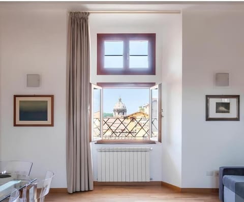 Living room, City view, Landmark view