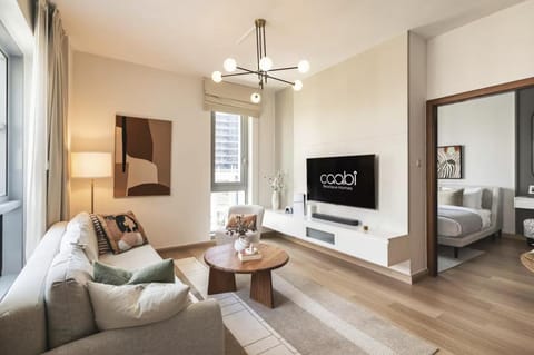 Bed, TV and multimedia, Living room, Photo of the whole room, Seating area, Bedroom