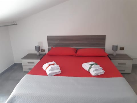 Bed, Photo of the whole room