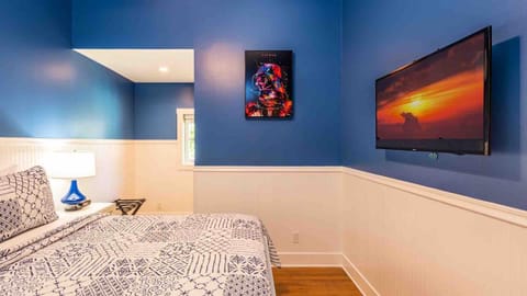 Endless Summer by Last Key Realty House in Key West