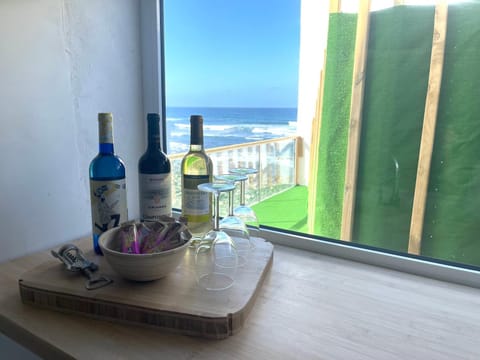 Natural landscape, View (from property/room), Food and drinks, Sea view, Drinks, Alcoholic drinks
