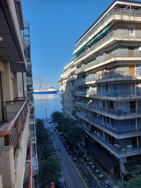 View (from property/room), Balcony/Terrace, Sea view