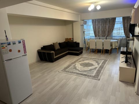 Strada calea unirii bloc 5 Apartment in Craiova