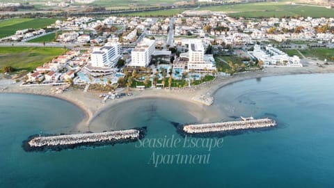 Nearby landmark, Neighbourhood, Spa and wellness centre/facilities, Beach, Diving