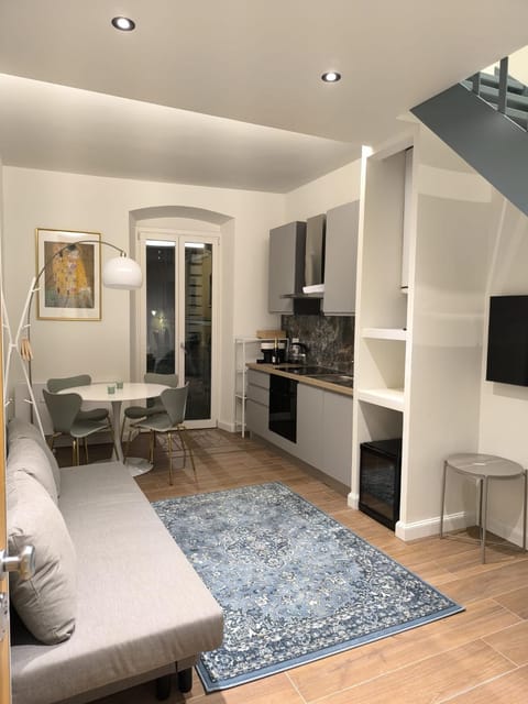 Appartamento Klimt Apartment in Province of Brescia