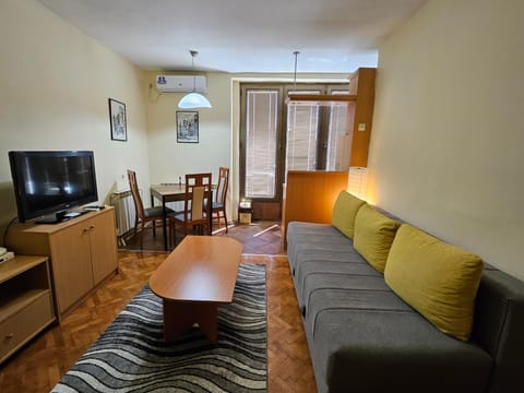 Premium Square Apartment Apartment in Skopje