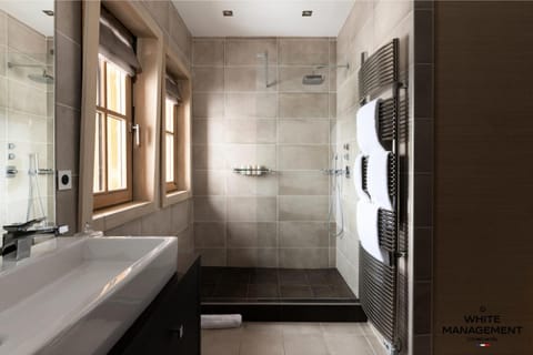 Chalet Licorne Des Neiges - Somptueux chalet sur les hauteurs du Belvédère MAE-3934 Chalet in Saint-Bon-Tarentaise