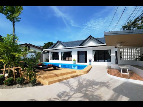 Property building, Patio, Swimming pool