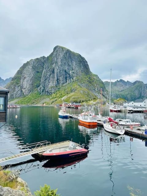 Hamnøy Horizon Lodge House in Lofoten