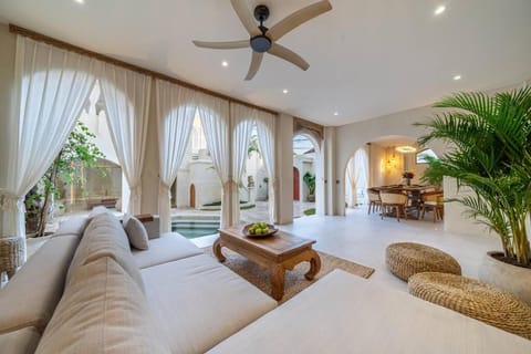 Majestic Estate in Canggu - Yamuna Villa Villa in North Kuta