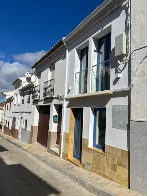 New 1 Bedroom Apartment with Roof Top Terrace Apartment in Sierra de las Nieves