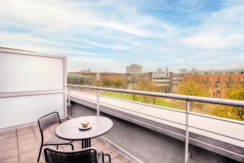 View (from property/room), City view, Garden view