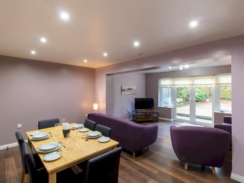 Other, Dining area