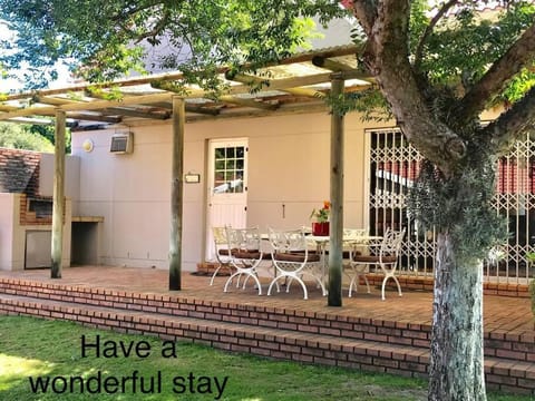 Rainbow Cottages - Kingfisher Drive House in Eastern Cape