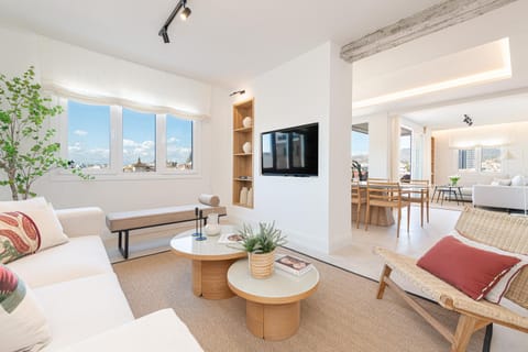 TV and multimedia, Living room, Seating area